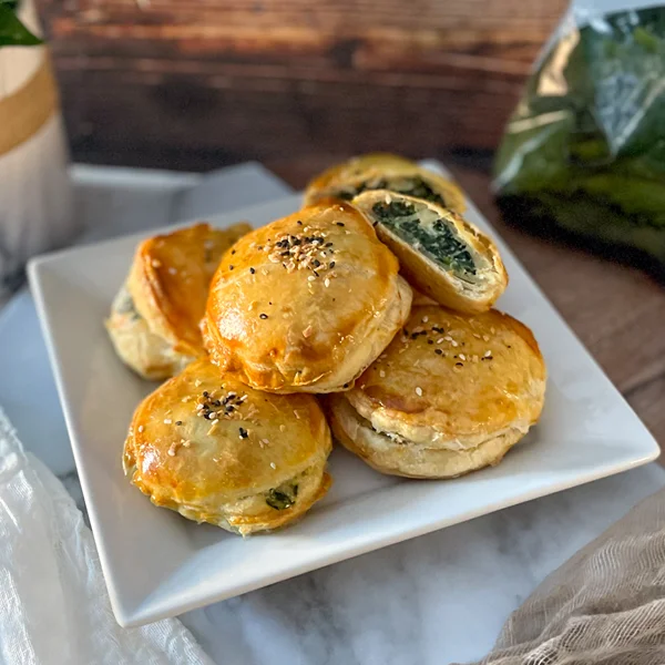 Puff Pastry Stuffed with Cream Cheese and Spinach