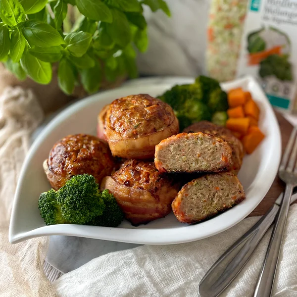 Galettes de Dinde, Bacon et Légumes