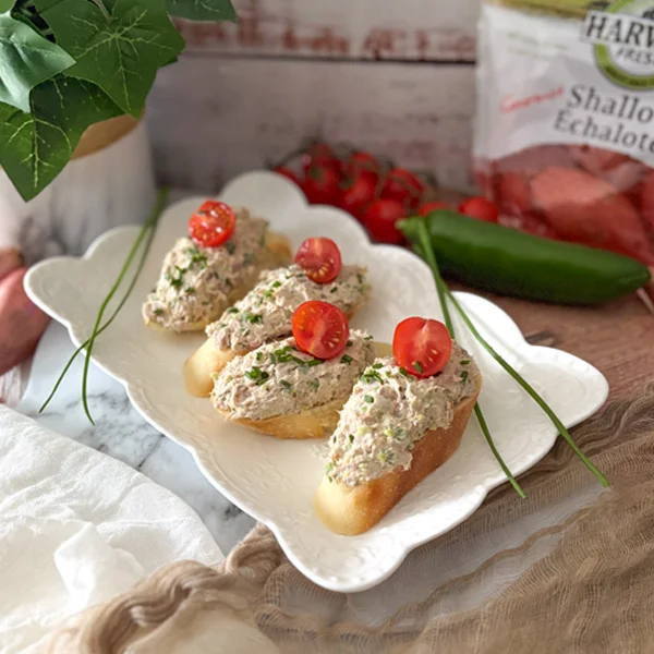 Jalapeno Tuna Salad on bread slices